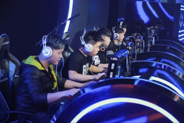 导着他在每 导着他在每