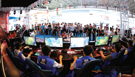 对决中表现 对决中表现