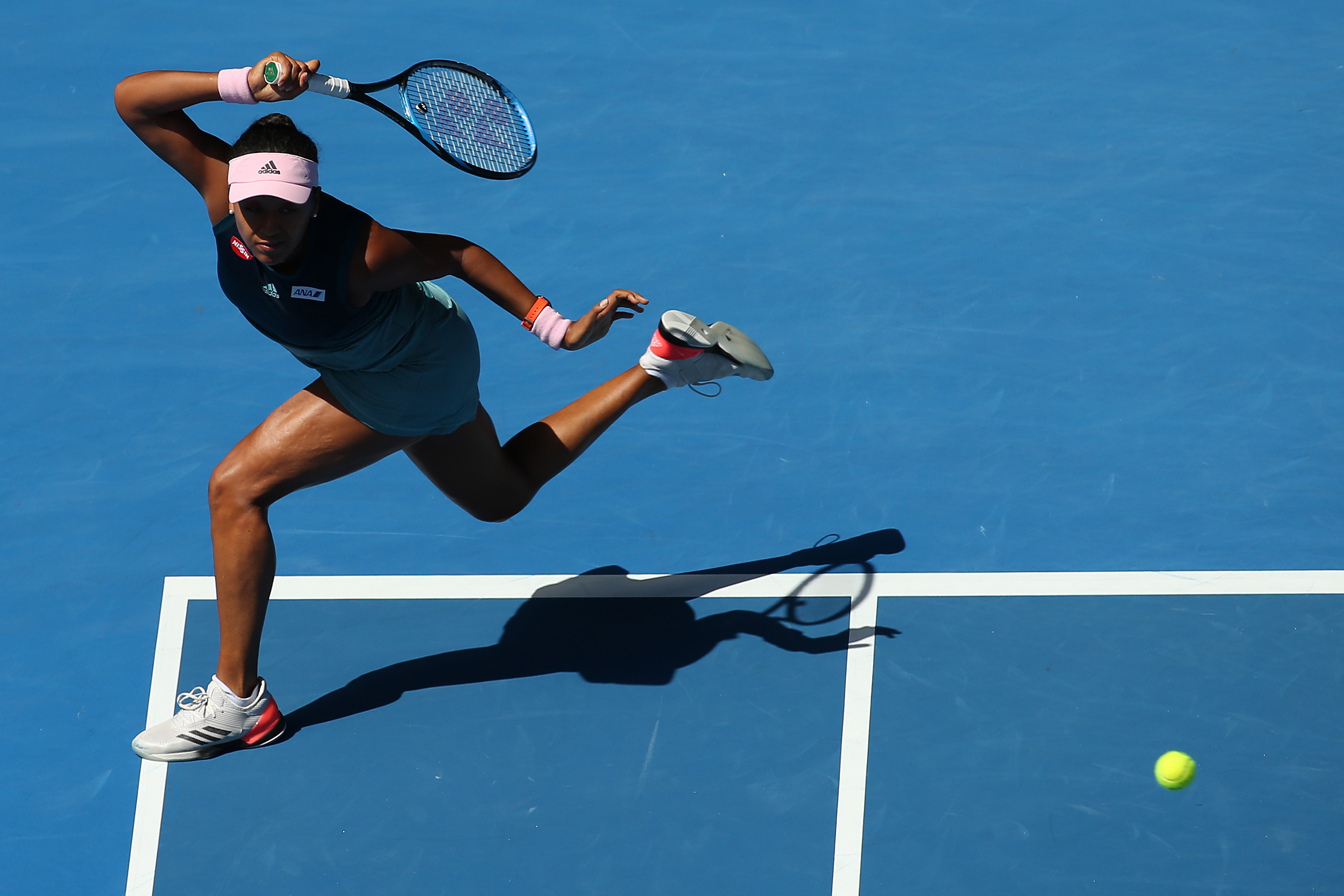 轮中打出低 轮中打出低