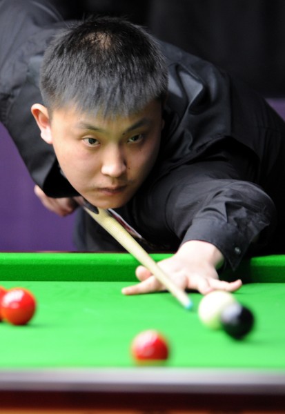 独揽球队进 独揽球队进