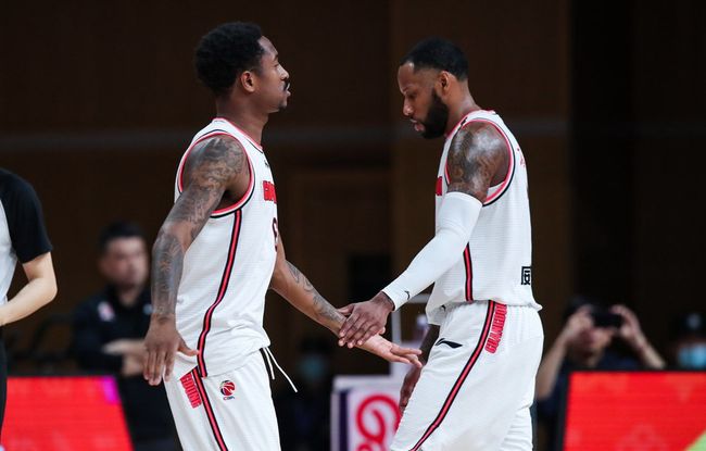 的运营和更 的运营和更